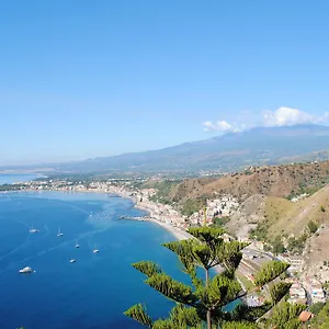 Tiziana Giardini Naxos